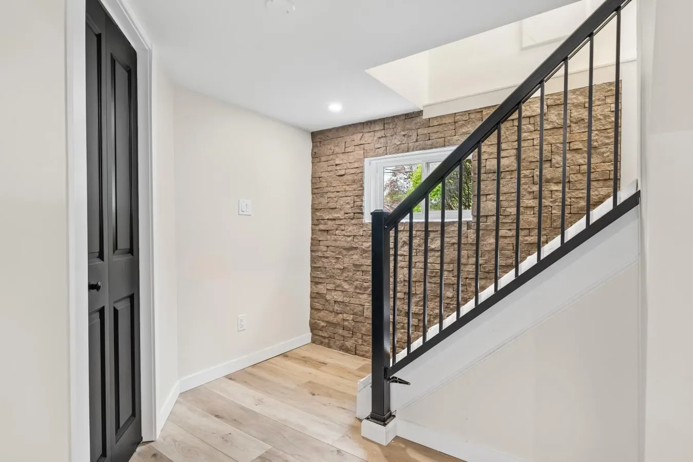 493 College Street, Kingston, Ontario, Canada. - Photo 24
