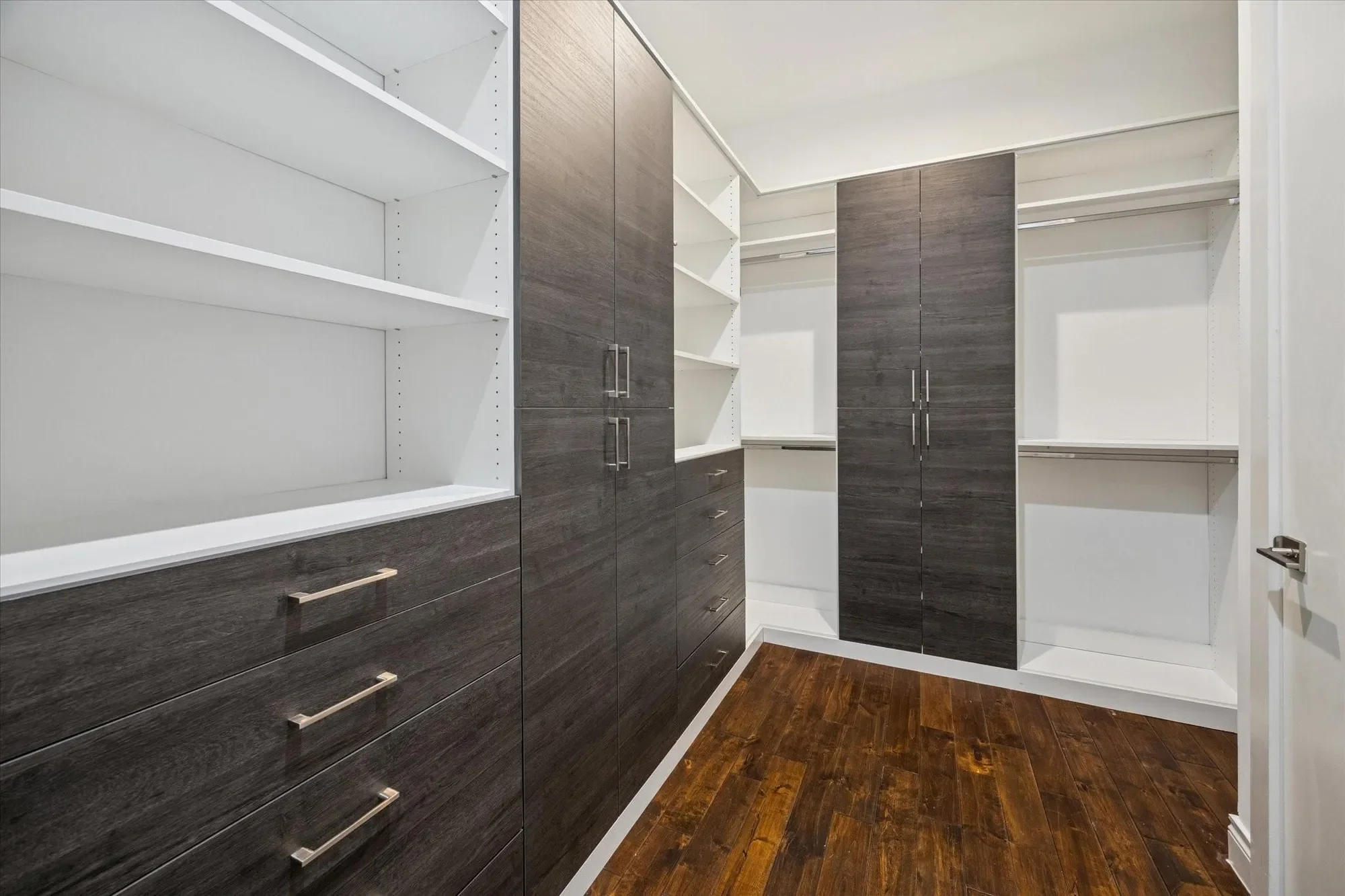 2106 Nina Lee Lane, Houston, Texas, United States. - Photo 18