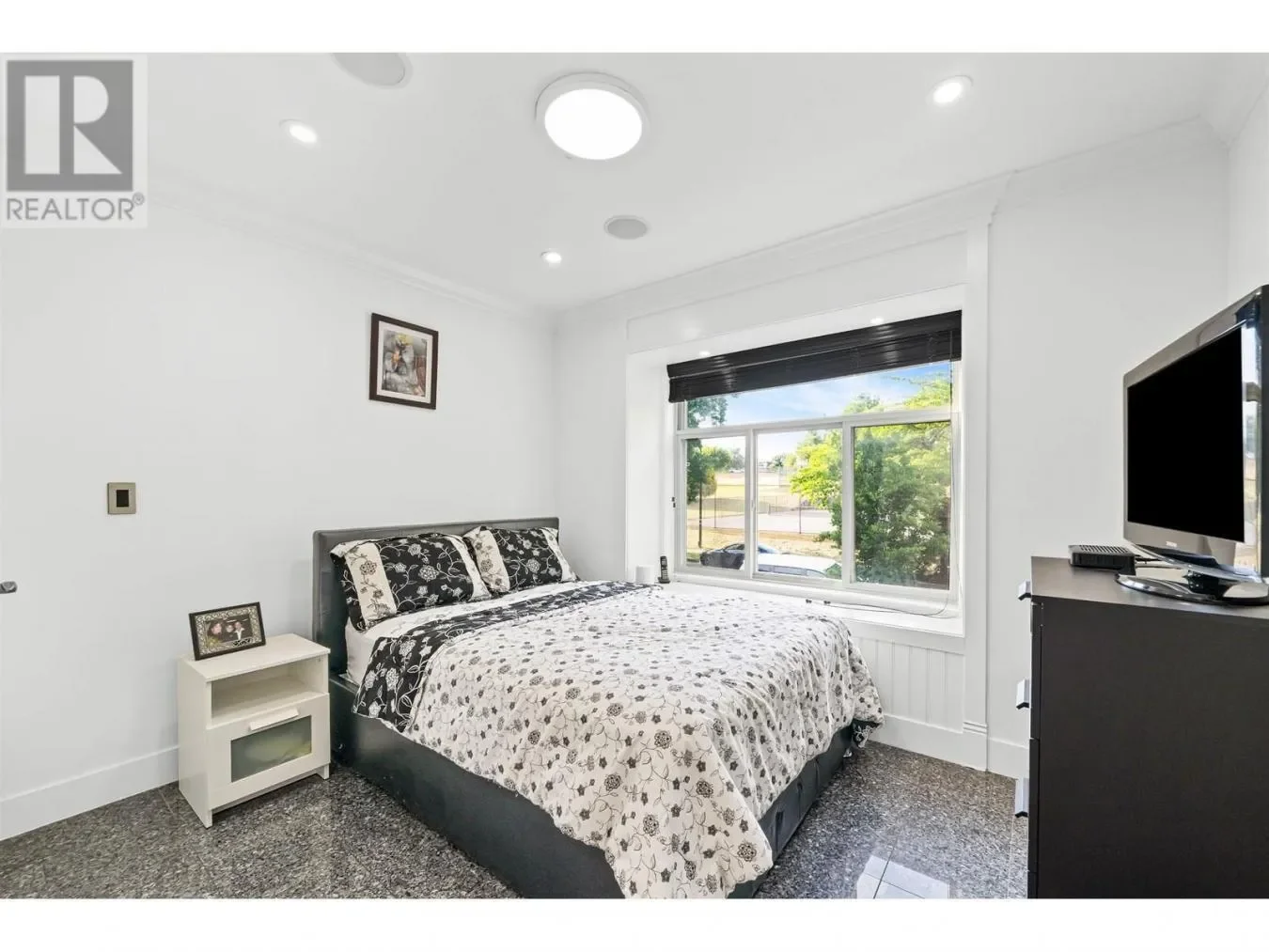 1060 E 61ST AVENUE, Vancouver, British Columbia, Canada. - Photo 24
