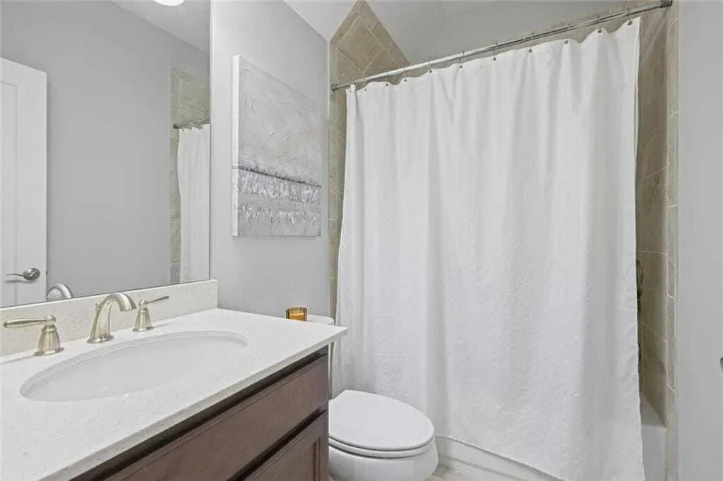 6435 Lucent Lane, Atlanta, Georgia, United States. - Photo 32