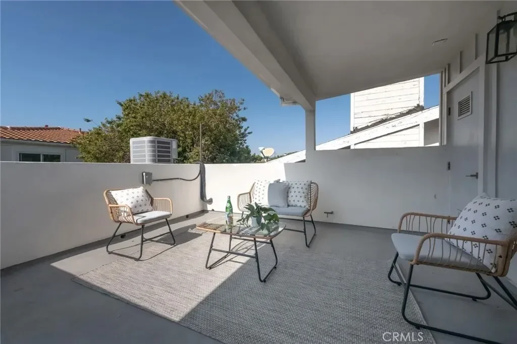 223 S Irena Avenue B, Torrance, California, United States. - Photo 30