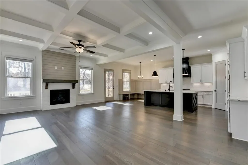 6181 Shoreland Circle, Buford, Georgia, United States. - Photo 4
