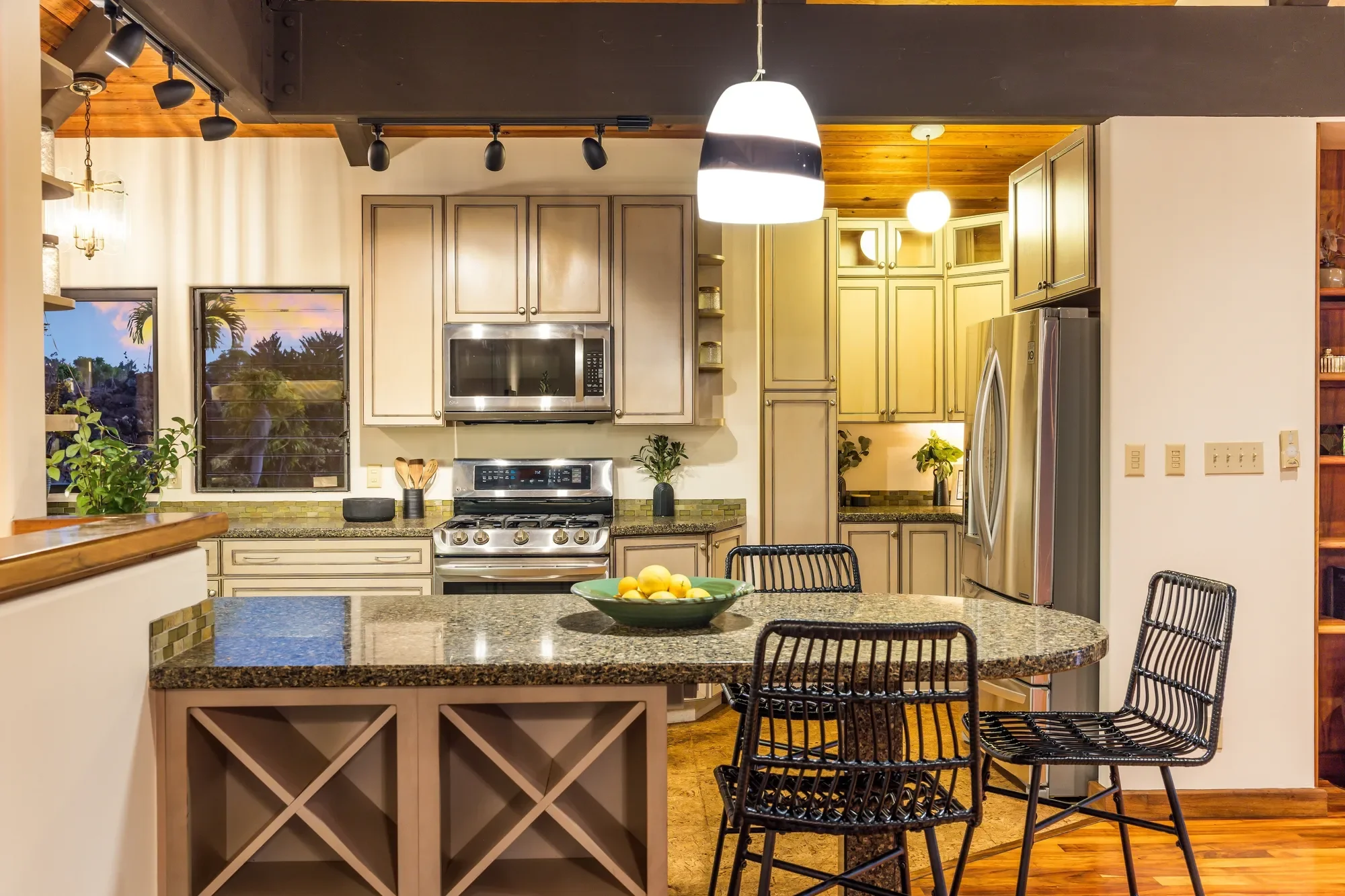 110 Kamehameiki Road, Kula, HI 96790, Kula, Hawaii, United States. - Photo 5