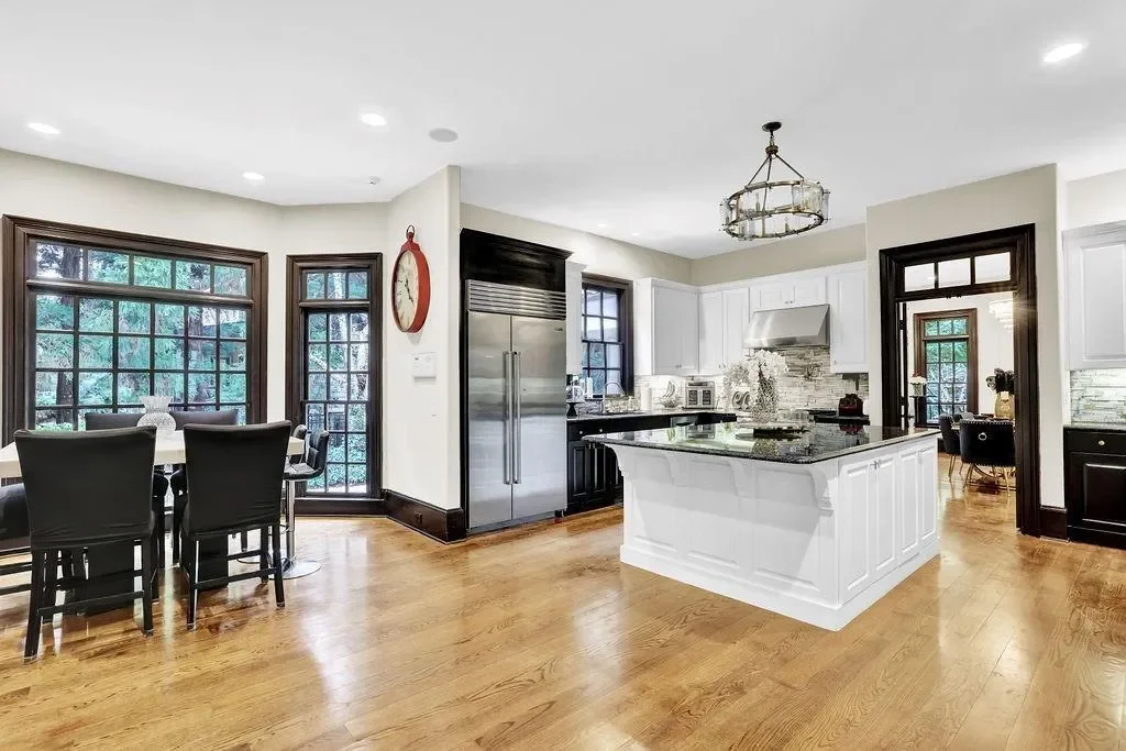 2636 Dobbs Circle NW, Atlanta, Georgia, United States. - Photo 35