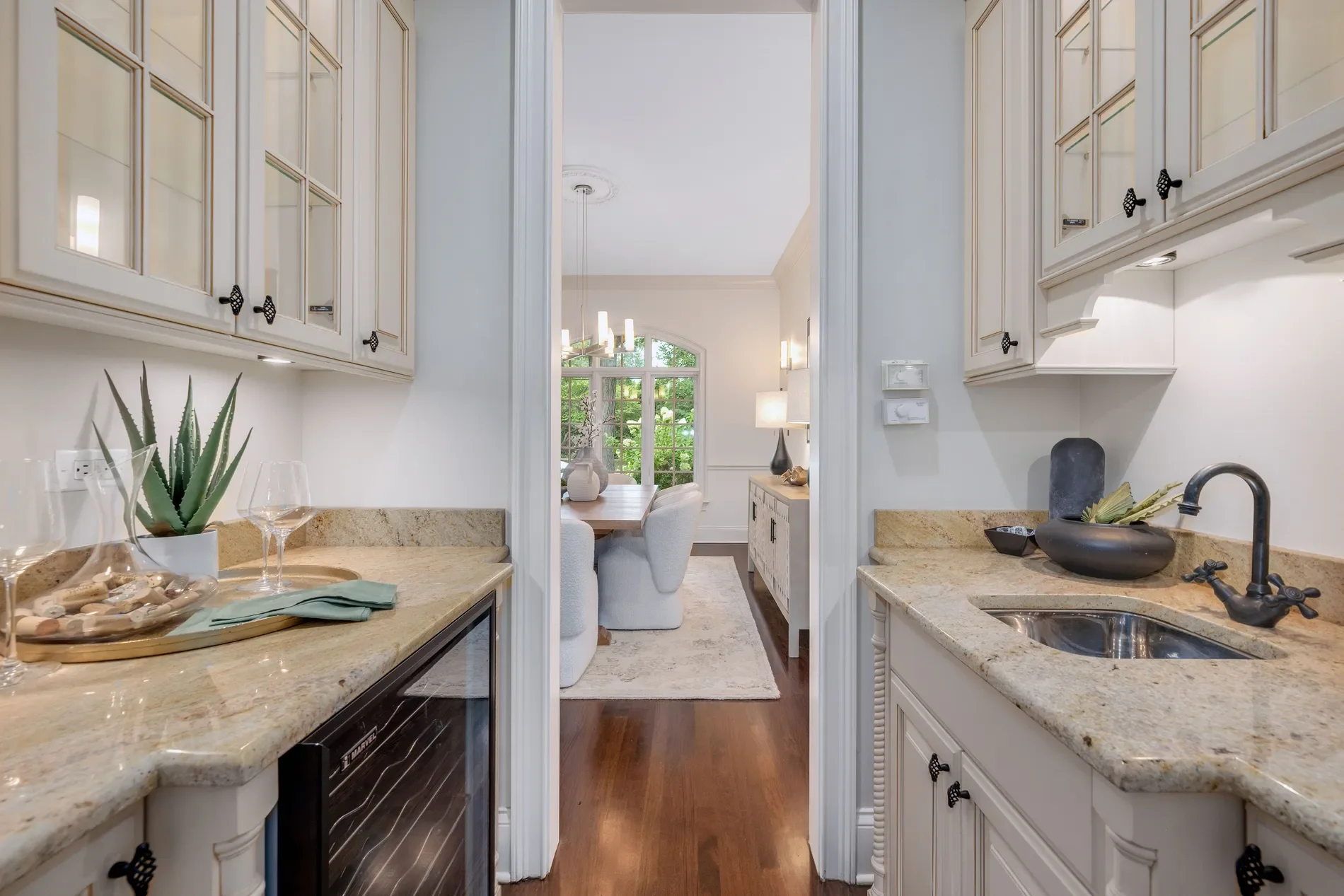 210 W Hickory Street , Hinsdale, IL 60521, Hinsdale, Illinois, United States. - Photo 32