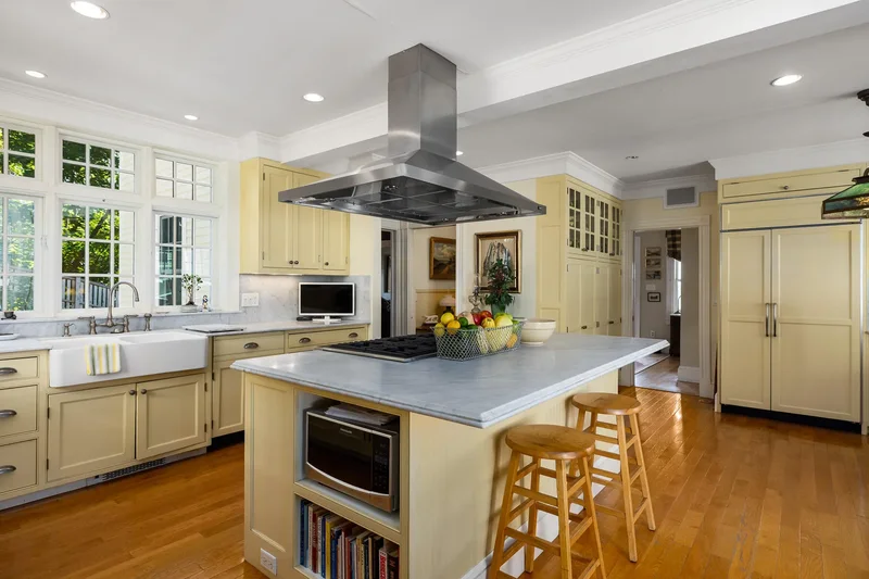 205 Whipple Road, Kittery, ME, 03904, USA, Kittery, Maine, United States. - Photo 13