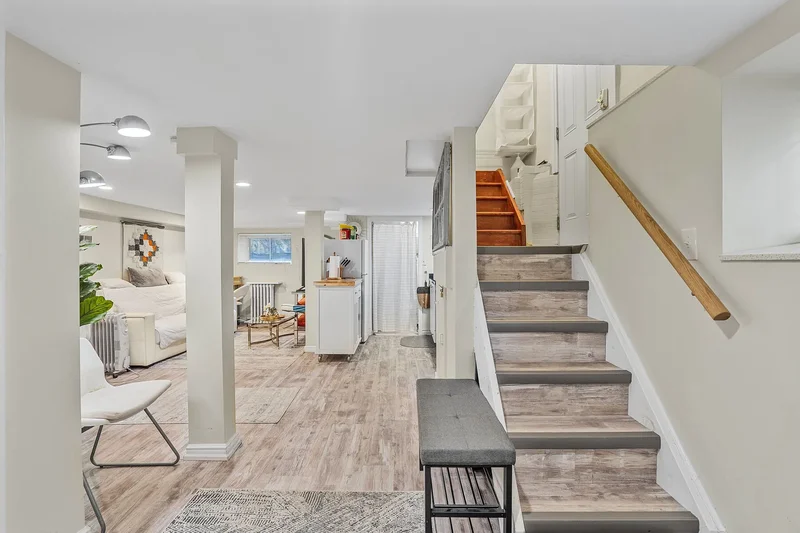 12 Belsize Dr, Toronto, ON M4S 1L4, Toronto, Ontario, Canada. - Photo 40