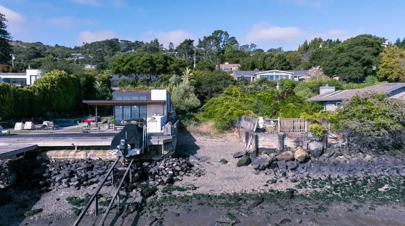 4980 Paradise Drive, Tiburon, California, United States. - Photo 24