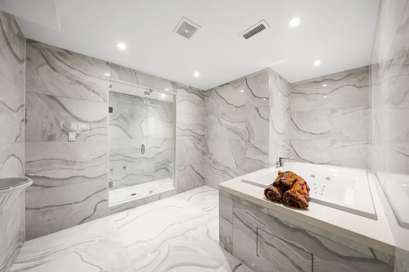 67 Lake Promenade, Toronto, Ontario, Canada. - Photo 26