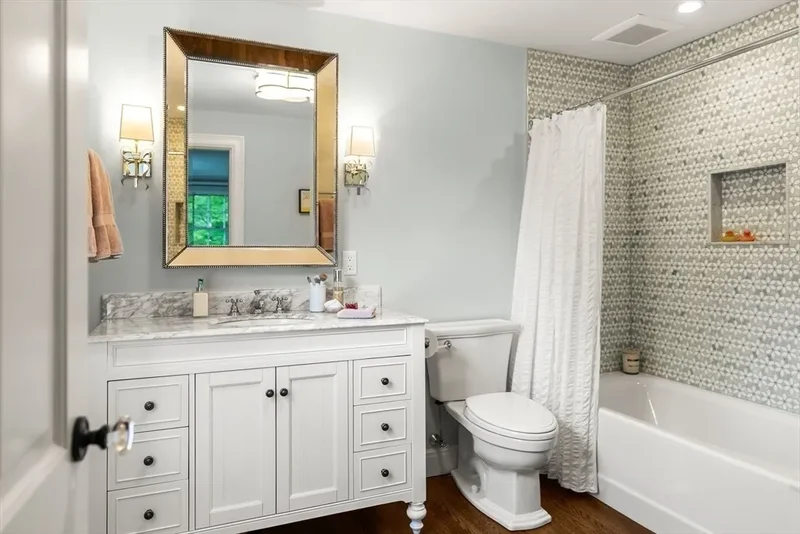 21 Sargent Crossway, Brookline, MA 02445, Brookline, Massachusetts, United States. - Photo 8