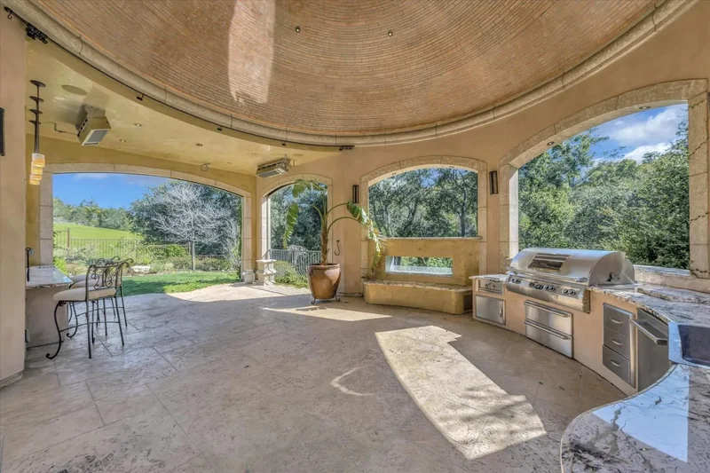 28025 Natoma Road, Los Altos Hills, California, United States. - Photo 23