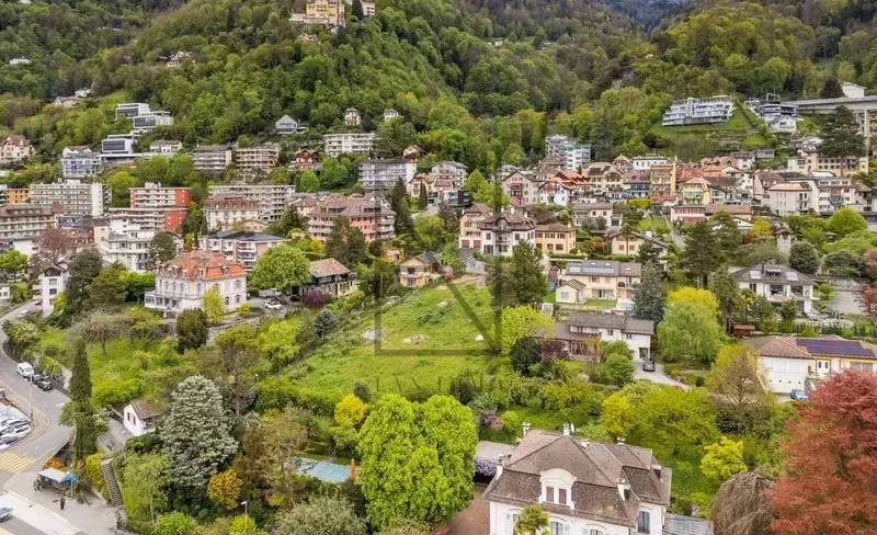 Montreux, Vaud, Switzerland. - Photo 4