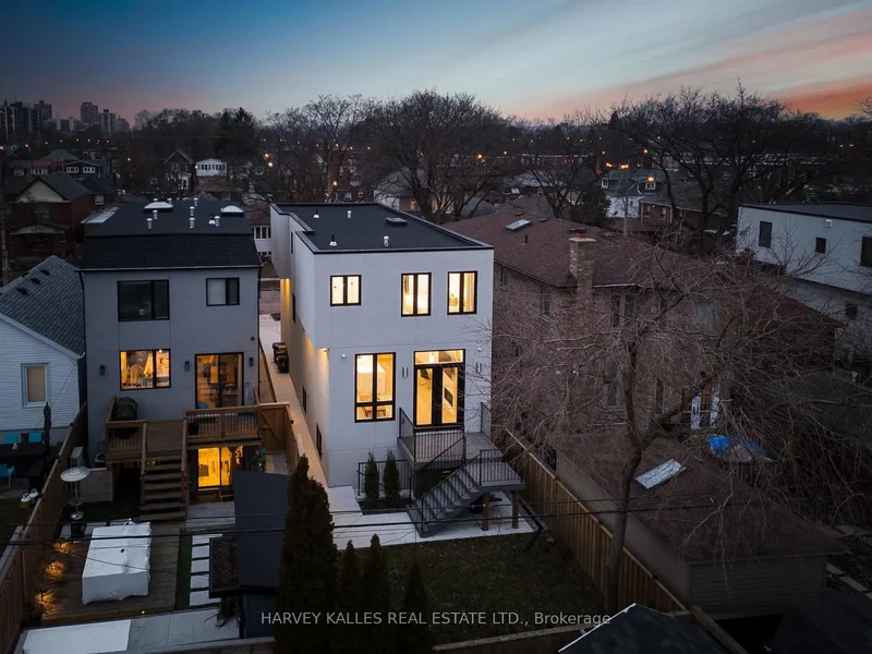 67 Lesmount Avenue, Toronto, ON, M4J 3V7, CANADA, Toronto, Ontario, Canada. - Photo 6