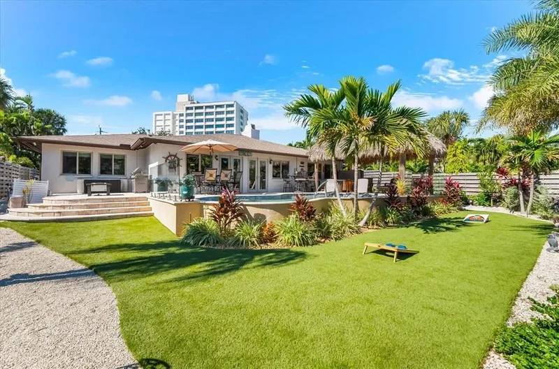 4817 OCEAN BOULEVARD, Siesta Key, FL, 34242, USA, Siesta Key, Florida, United States. - Photo 31