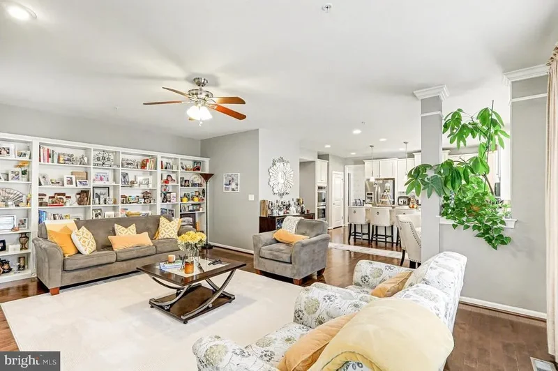 5 Bedrooms Single Family Detached