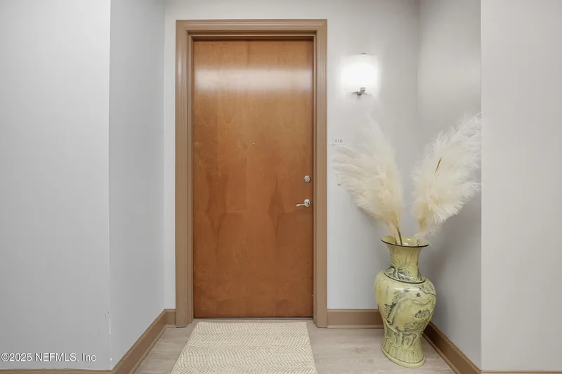 320 1ST Street 810, Jacksonville Beach, Florida, United States. - Photo 3