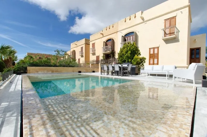 Fort Chambray Villa