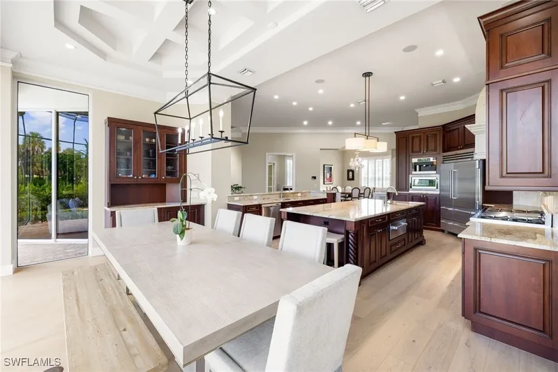 707 Hickory Road, Naples, Florida, United States. - Photo 15