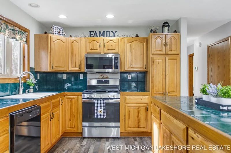 3087 38th Street, Hamilton, MI 49419, Hamilton, Michigan, United States. - Photo 54