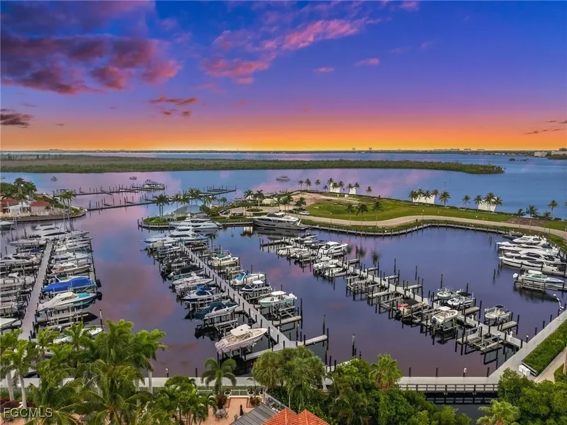 6061 Silver King Boulevard , 906, Cape Coral, FL 33914, Cape Coral, Florida, United States. - Photo 22