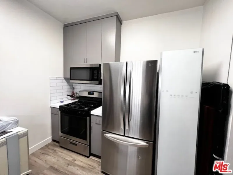 1225 S Normandie Avenue, Los Angeles, California, United States. - Photo 7