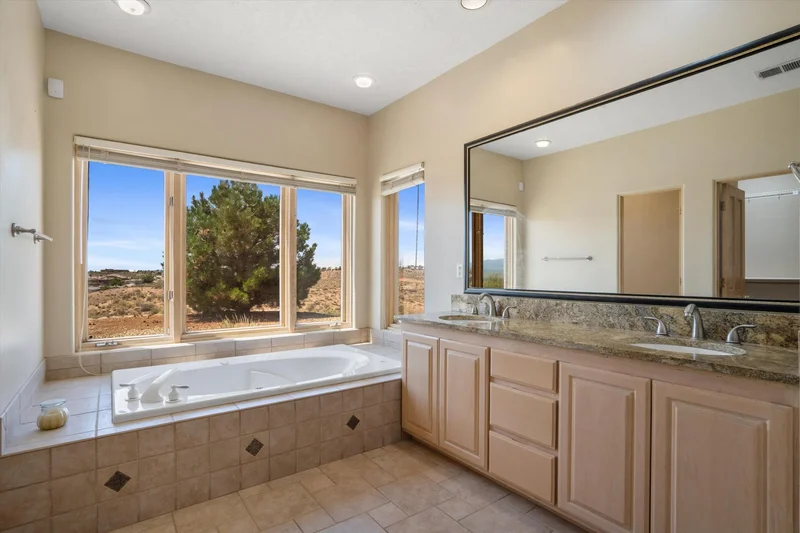 1420 Gros Ventre Drive NE, Rio Rancho, NM 87144, Rio Rancho, New Mexico, United States. - Photo 13