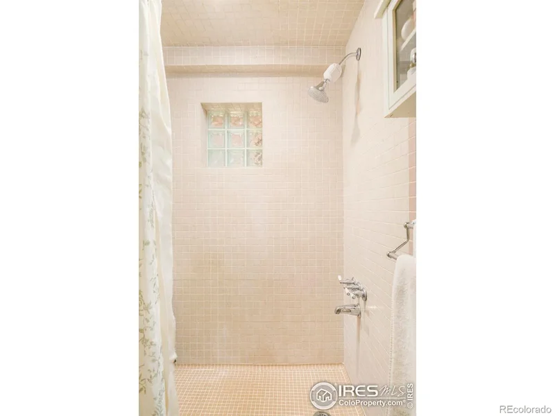 1800 Sumac Avenue, Boulder, Colorado, United States. - Photo 13