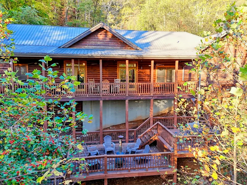 407 Blackberry Drive, Rabun Gap, GA 30568, Rabun Gap, Georgia, United States. - Photo 52