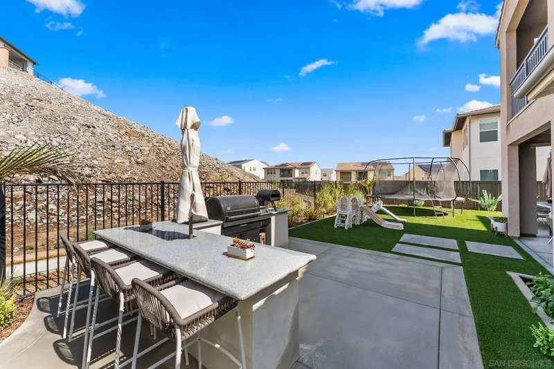1567 Corte Botanicas, Chula Vista, California, United States. - Photo 40