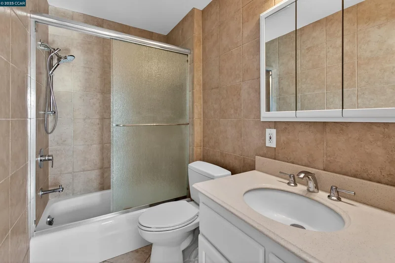 2425 Alvarado Dr, Santa Clara, California, United States. - Photo 41