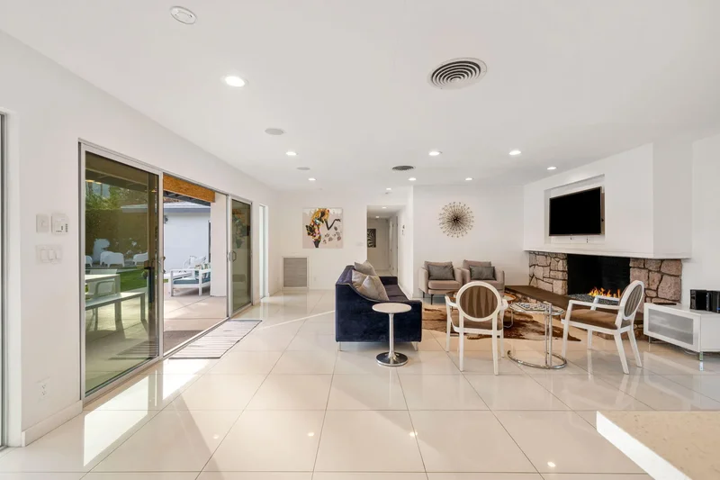 783 E Mesquite Avenue, Palm Springs, California, United States. - Photo 11