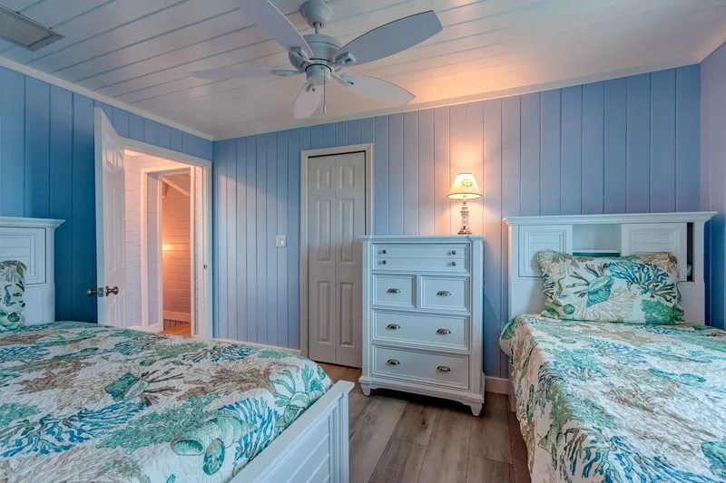 Blue Summers Dorros Cove South, Hope Town, Elbow Cay, Central Abaco, The Bahamas. - Photo 13