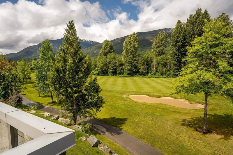 8398 Glen Abbey Lane, Whistler, British Columbia, Canada. - Photo 27