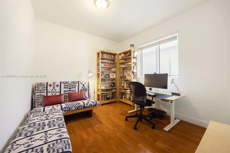 3109 Hibiscus St 3109, Miami, Florida, United States. - Photo 15