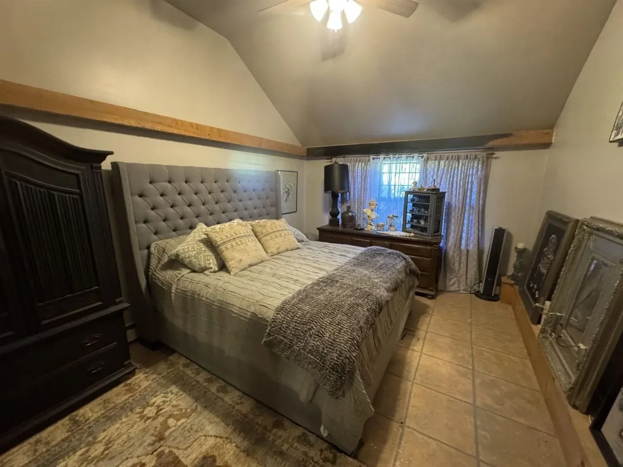 Gallery photo 6