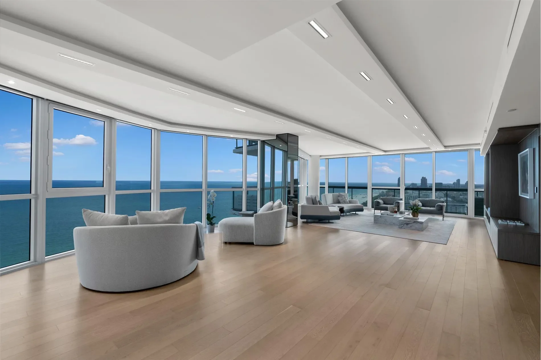 101 20th St, Miami Beach, Florida, United States. - Photo 2