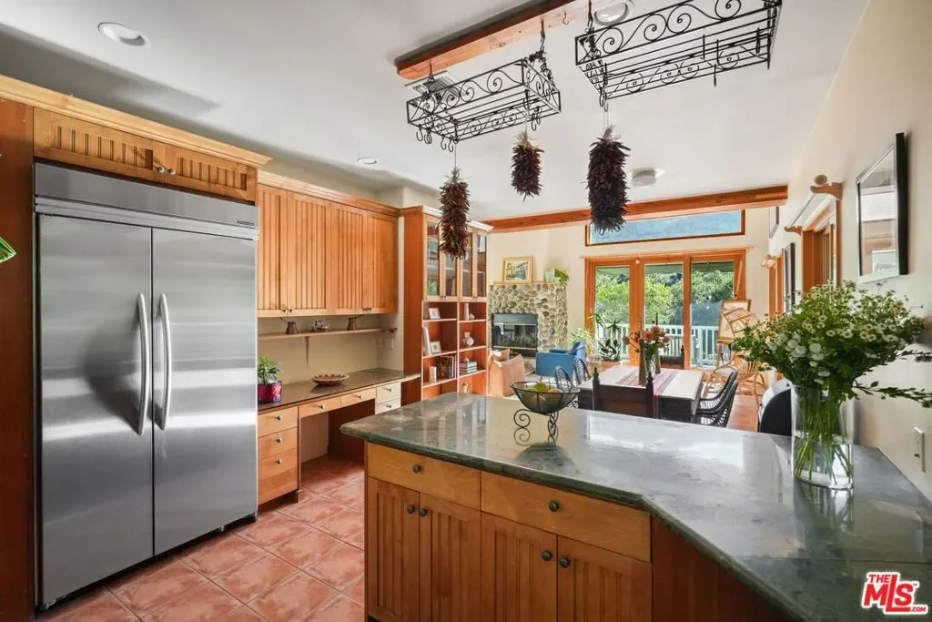 774 Old Topanga Canyon Road, Topanga, California, United States. - Photo 33