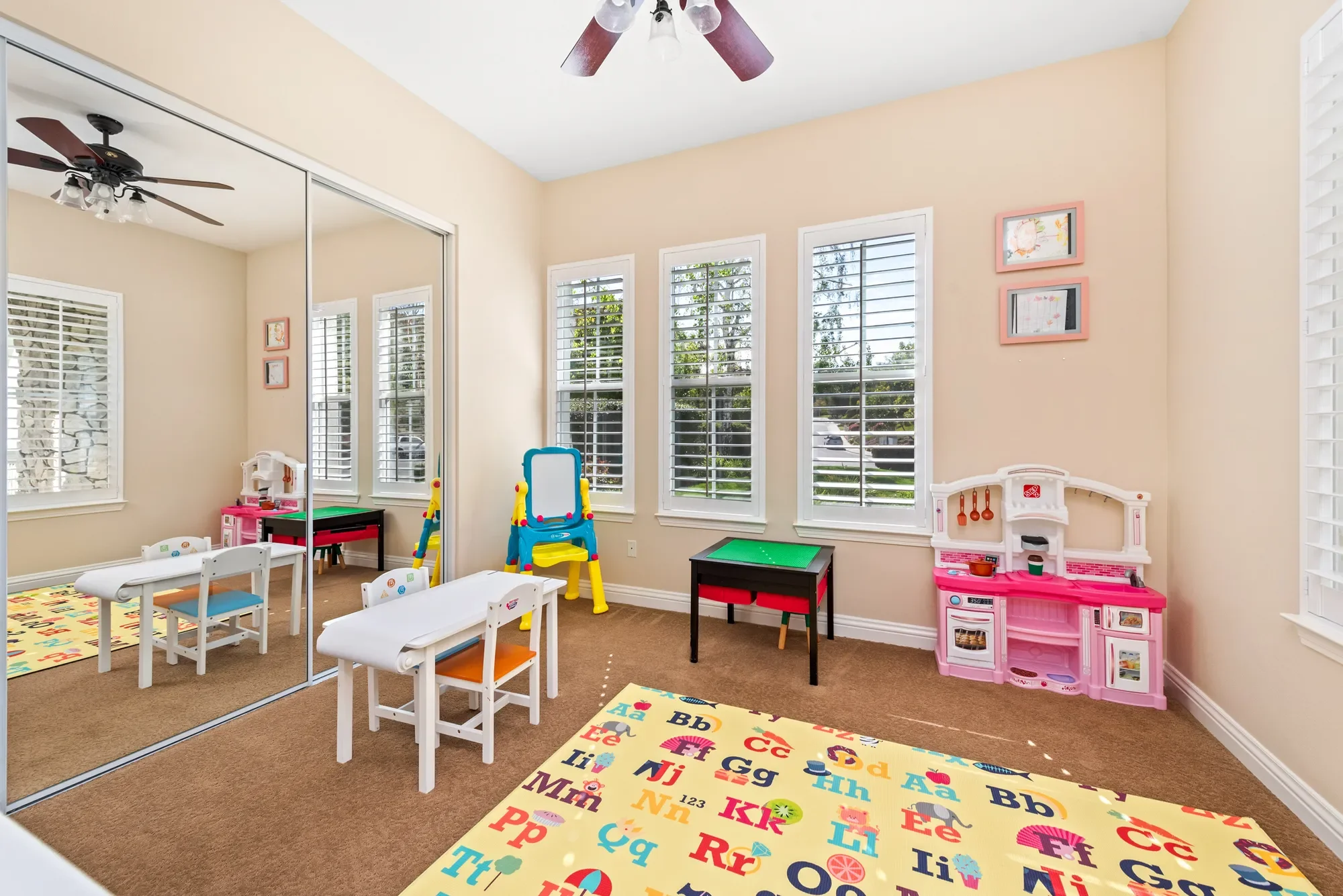 1008 N Country Club Drive, Simi Valley, CA 93065, Simi Valley, California, United States. - Photo 13