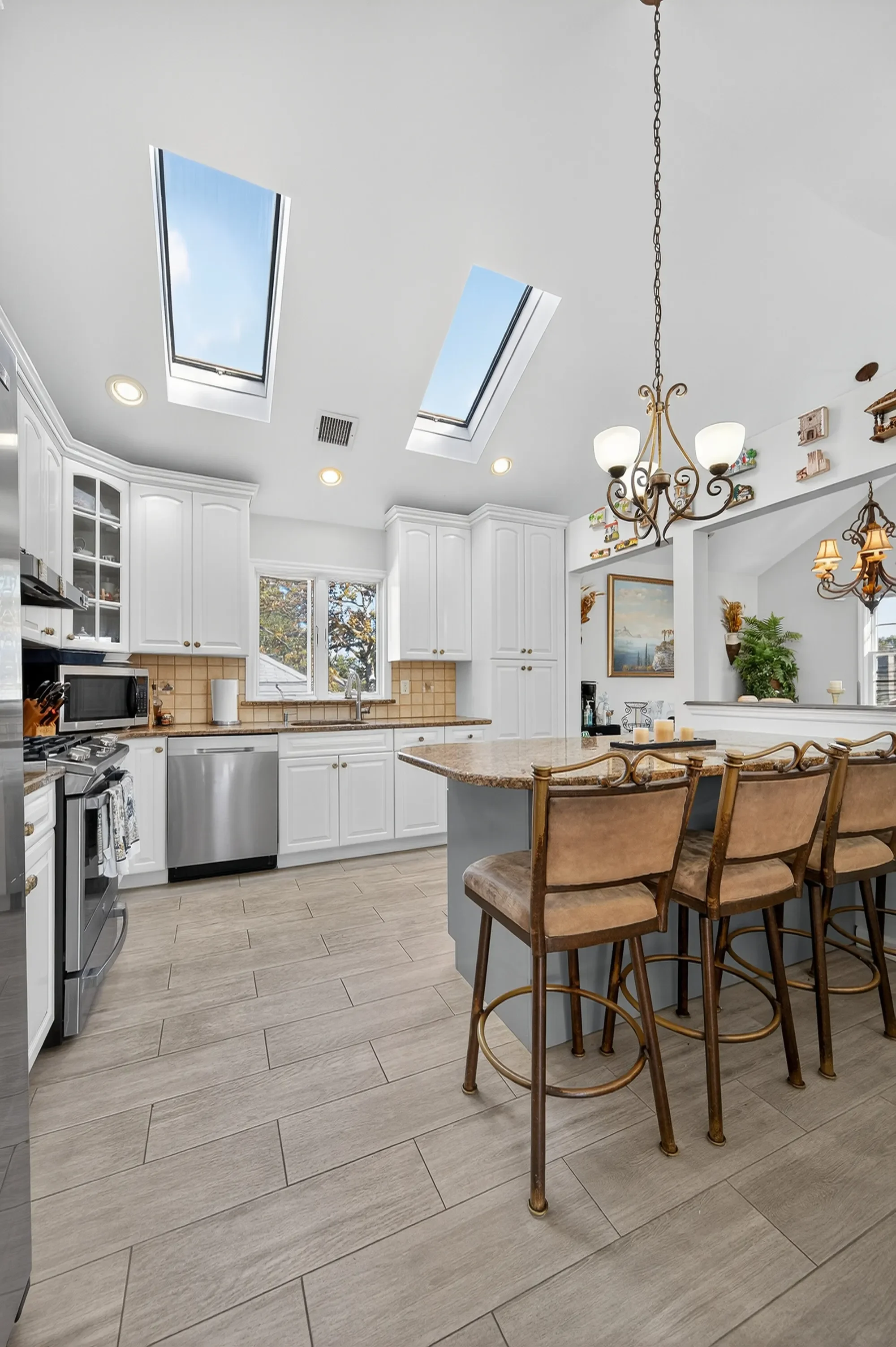2501 Lancaster Street , East Meadow, NY 11554, East Meadow, New York, United States. - Photo 12
