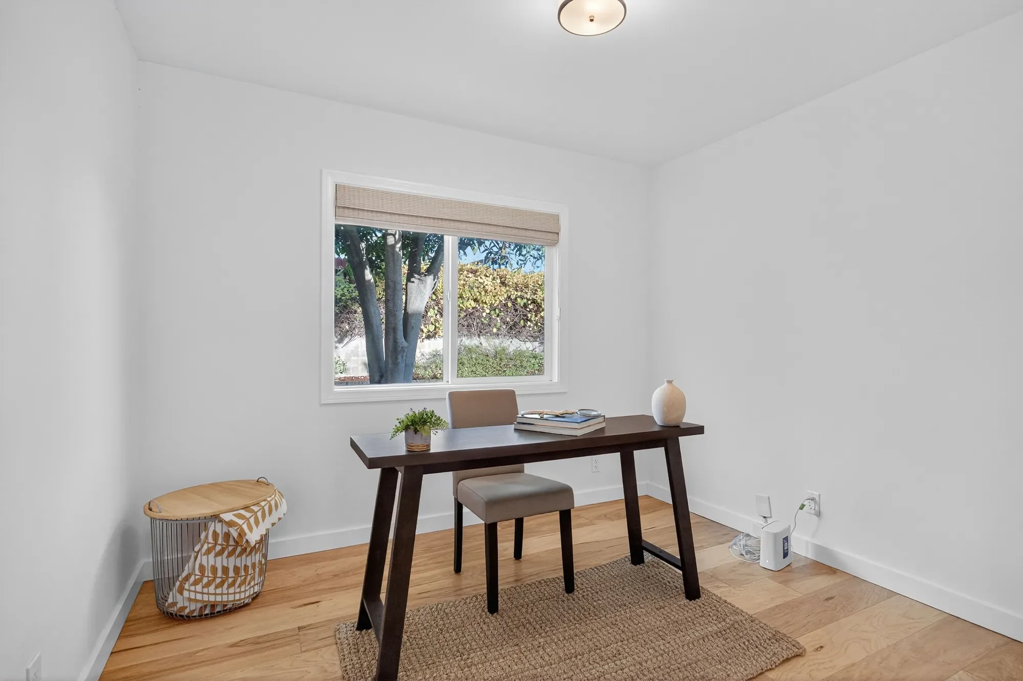 412 Dayloma Avenue , Ventura, CA 93003, Ventura, California, United States. - Photo 21