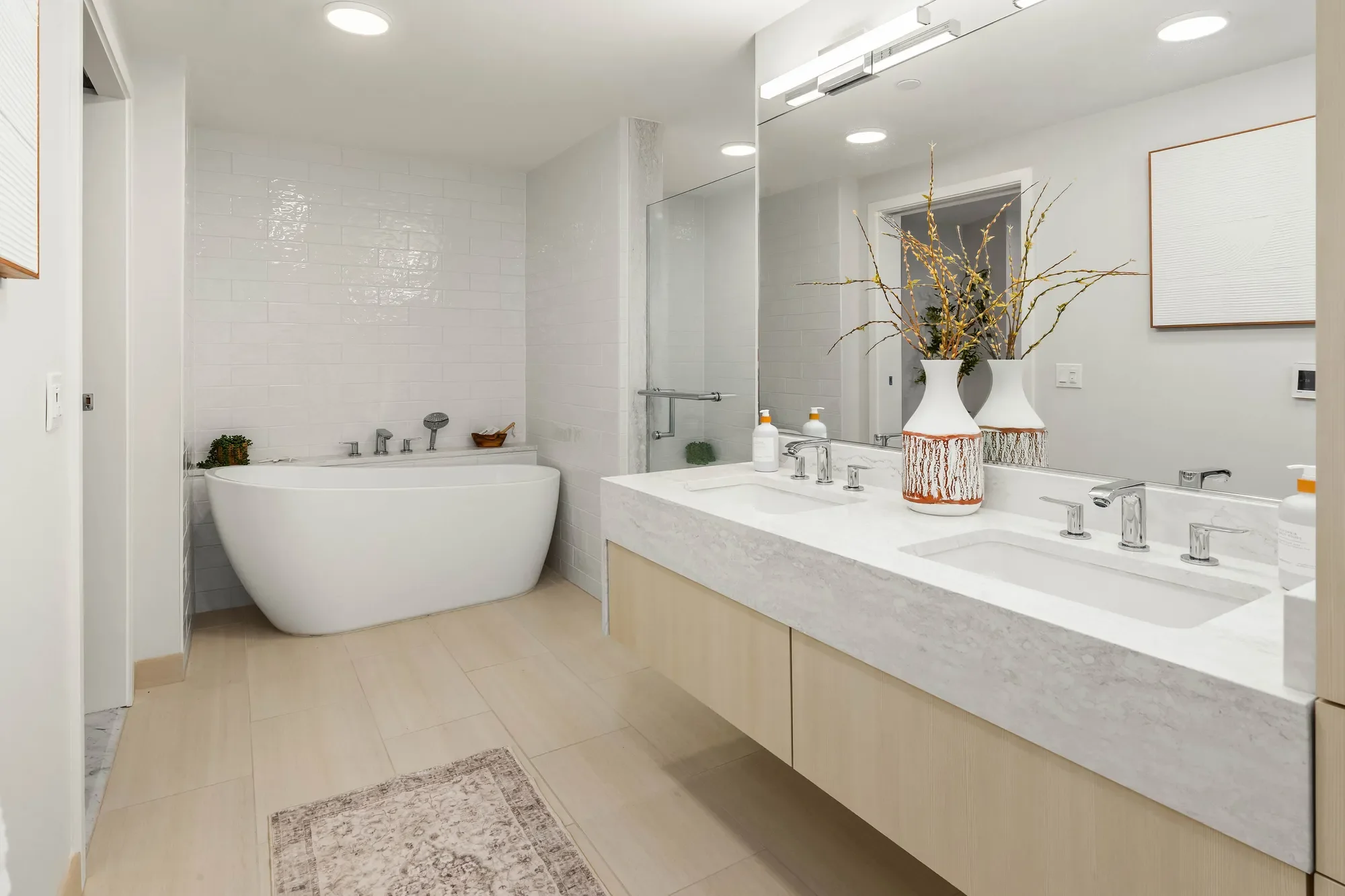 1250 Alki Ave SW Unit #2A , Seattle, WA 98116, Seattle, Washington, United States. - Photo 17