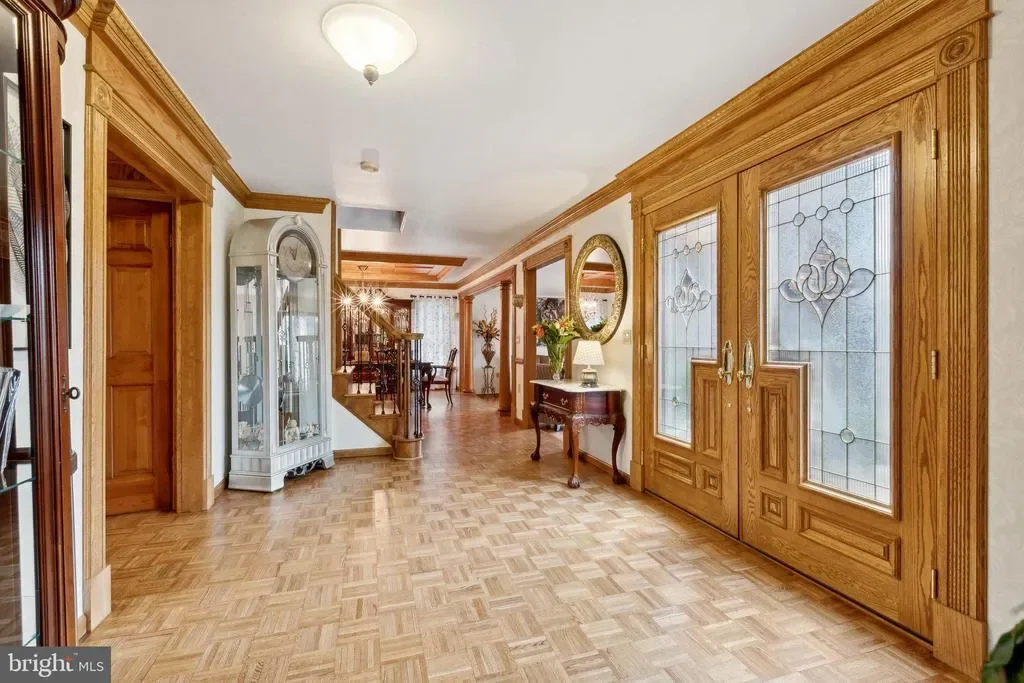Gallery photo 2