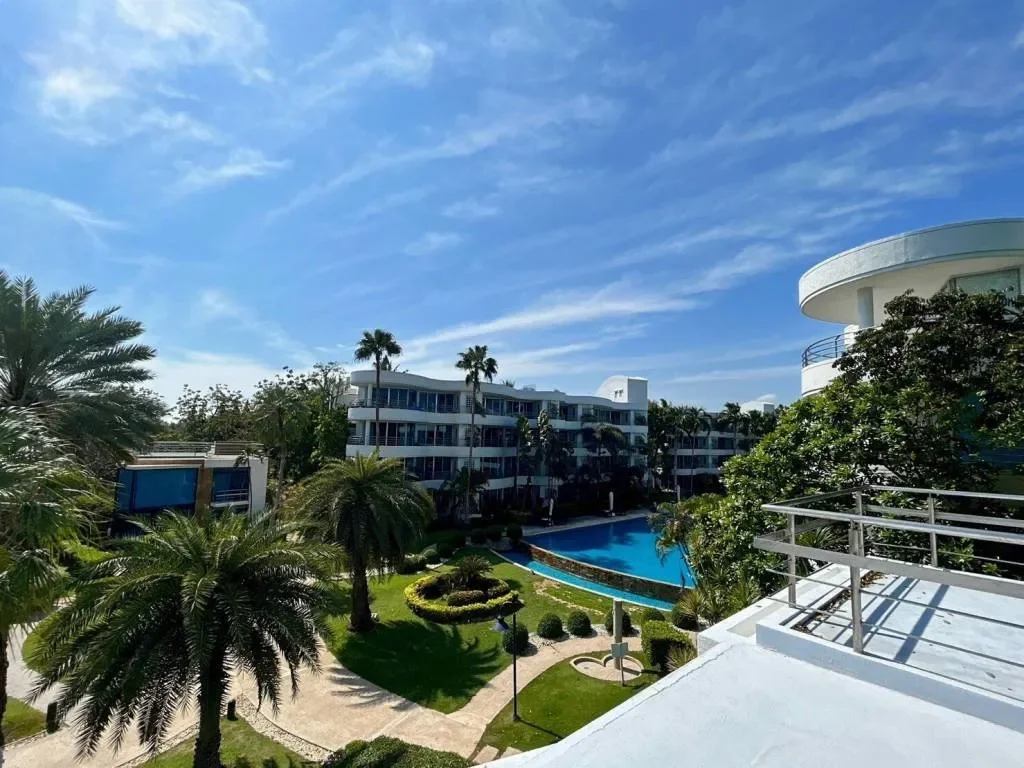 Beachfront 2 Storey 3 Bed 3 Bath with Seaview at Takiab Beach HuaHin
