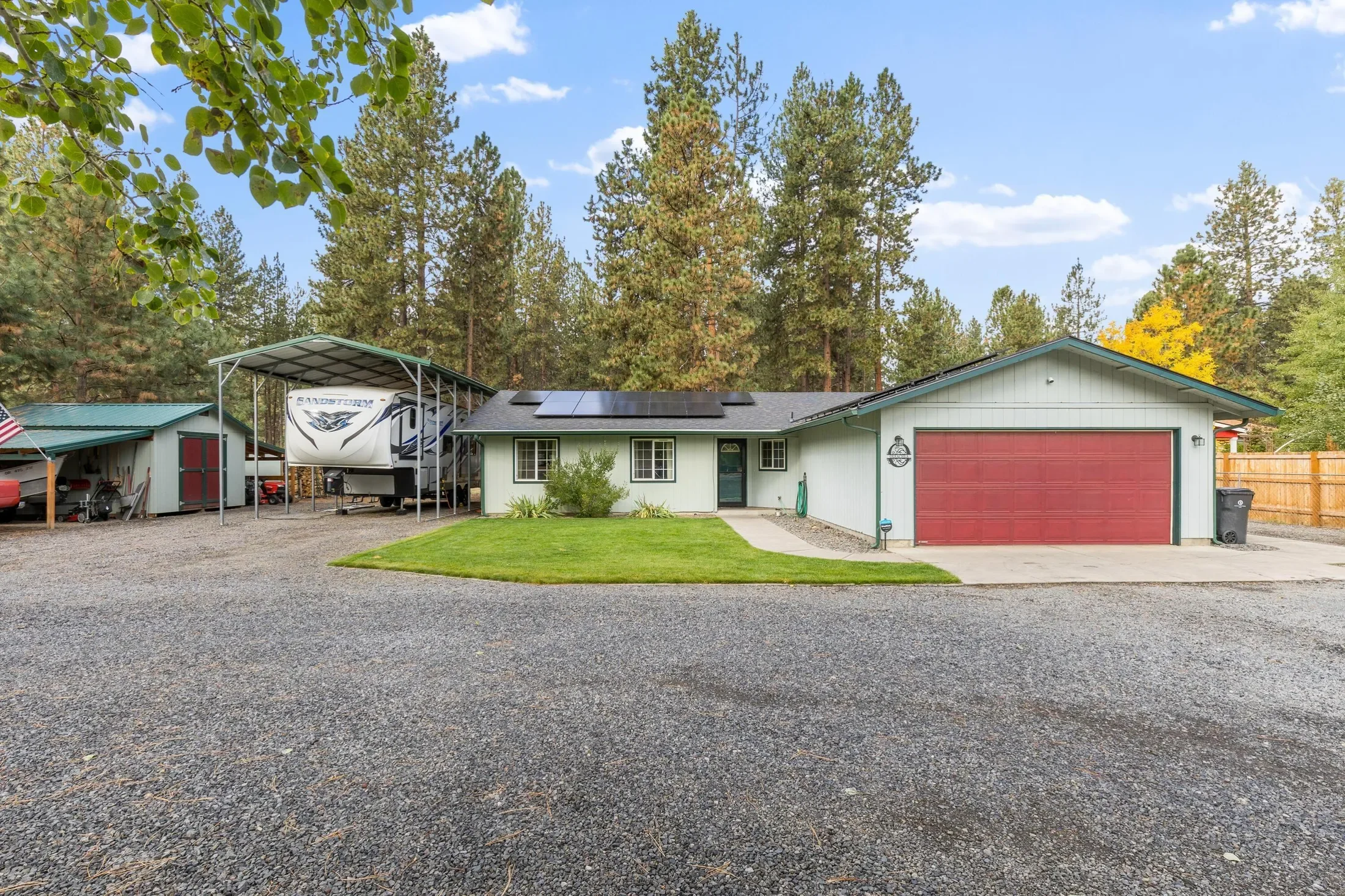 59895 Cheyenne Road, Bend, Oregon, United States. - Hero Image