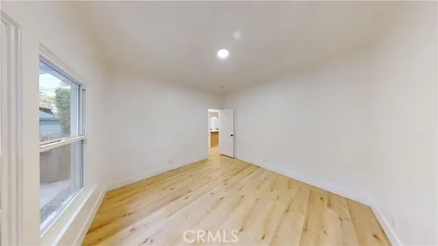 2249 W 30th Street, Los Angeles, CA 90018, Los Angeles, California, United States. - Photo 9
