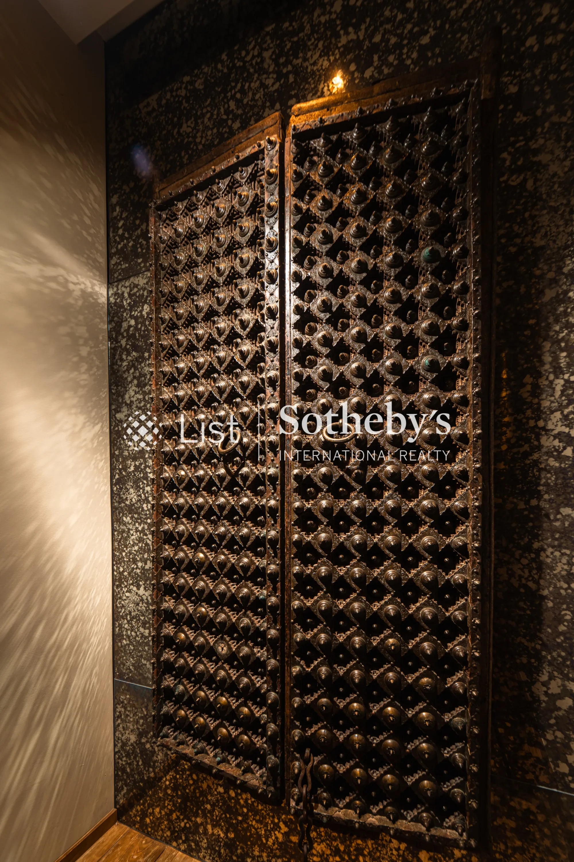 Gallery photo 9