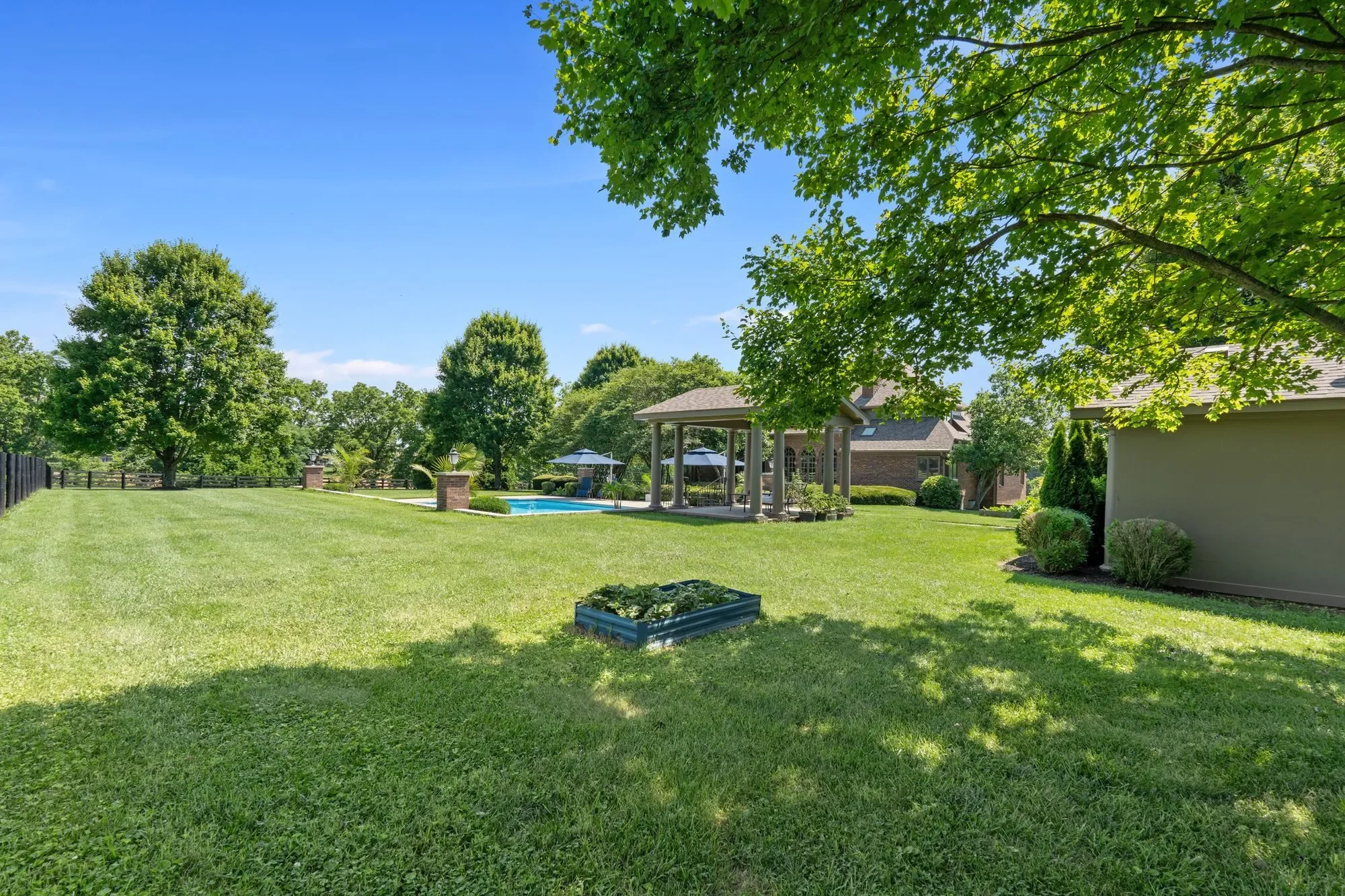 3905 N Cleveland Road, Lexington, KY 40516, Lexington, Kentucky, United States. - Photo 79