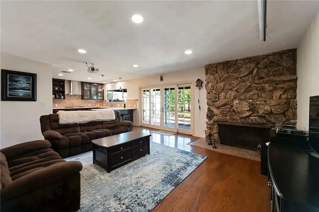 Gallery photo 4