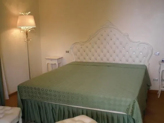 Forte dei Marmi, Tuscany, Italy. - Photo 10