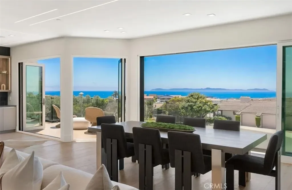 4 Narbonne, Newport Beach, California, United States. - Photo 45